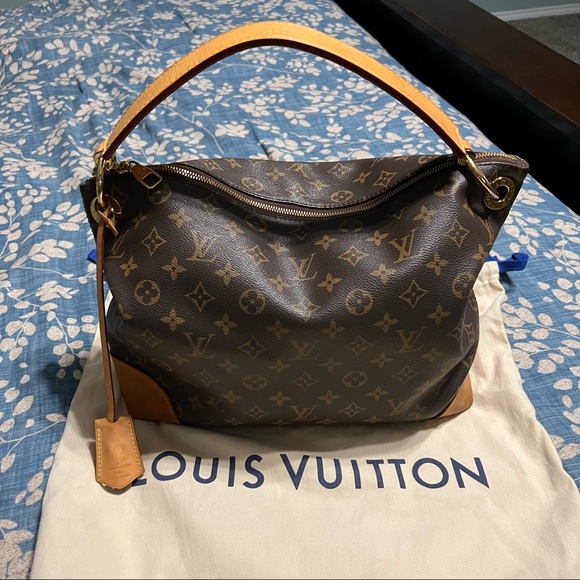 Louis Vuitton Handbags - *SOLD* Louis Vuitton Monogram Berri PM Shoulder Bag